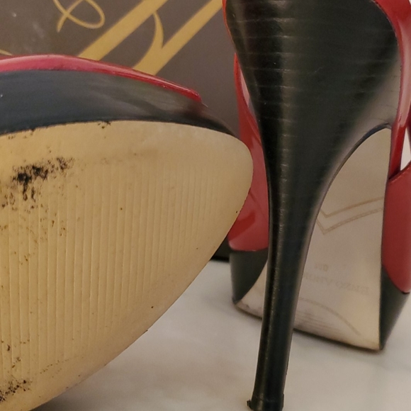 Enzo Angiolini Pumps - Picture 5 of 8